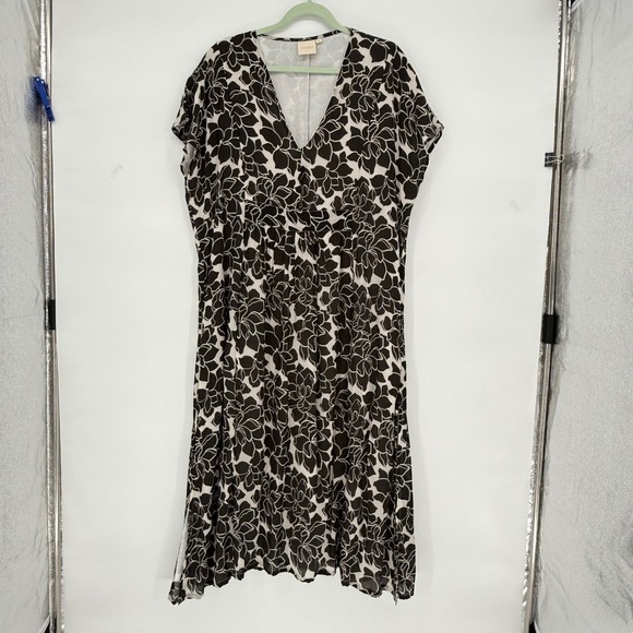 reistor Women's Black White Floral Midi Dress Size L Oversized Resort Vacation - Picture 9 of 13